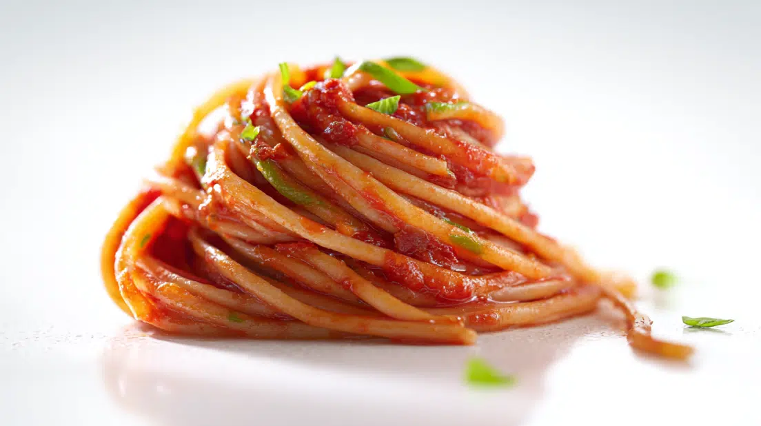 Gordon Ramsay Bloody Mary Linguine: A Flavorful Family Favorite!